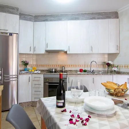 Appartement - Bonito Y Luminoso Apartamento Junto Al Mar